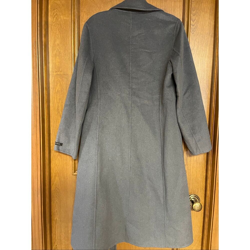 Wool coat - Picture 3 of 3